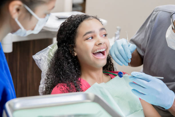 Best Tooth Infection Emergency Dentist  in Stromsburg, NE